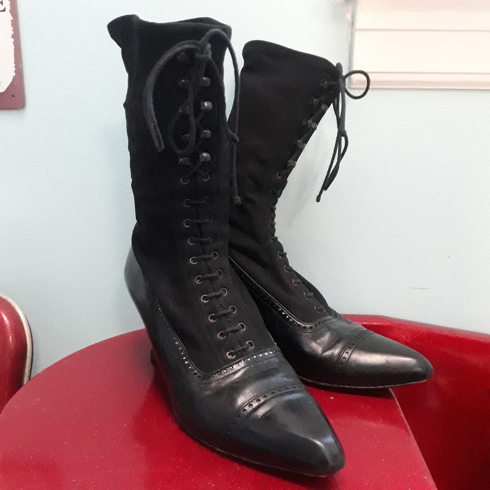 Victorian style boots, leather and stretch rib kni